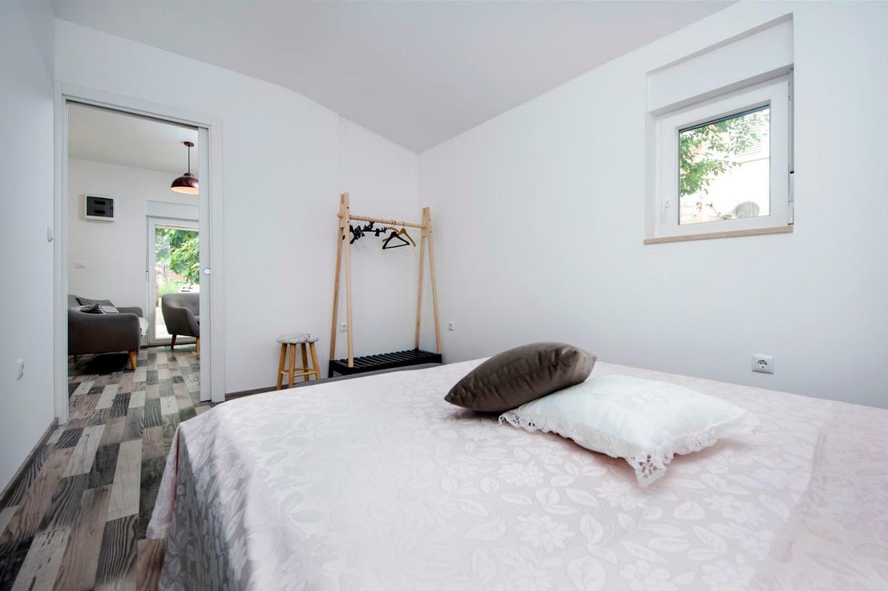 Paola Cozy Apartment Ρόβινι Εξωτερικό φωτογραφία